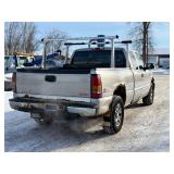 2006 GMC SIERRA 1500 SLE1 *4x4 | No Accidents* (NO RESERVE)