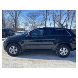 2014 JEEP GRAND CHEROKEE LAREDO *4x4* (NO RESERVE)