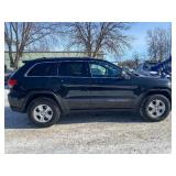 2014 JEEP GRAND CHEROKEE LAREDO *4x4* (NO RESERVE)