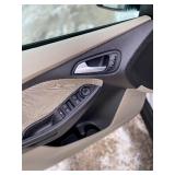 2018 FORD FOCUS SE *2 Owner* (NO RESERVE)