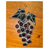 Tons of Random Kitchen Items, Grape Decor, Thermometers, Cheese Knives, Juice Squeezer