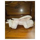 Mantle Angel Facing Right