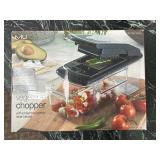 Miu Vegetable Chopper, 2 interchangable dicer blades