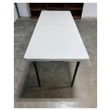 Lifetime Folding Banquet Table with Handle