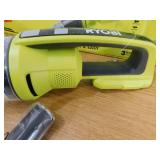 RYOBI ONE+ 18V Cordless Wet/Dry Hand Vacuum (Tool Only)