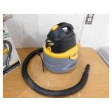 Stinger 2 Gal. 2.5 Peak HP Small Shop Vacuum Wet Dry Vac with Filter Bag, Hose, Utility Nozzle and Car Nozzle Attachments