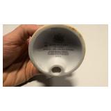 Precious Moments "sharing a gift of love" item#527114