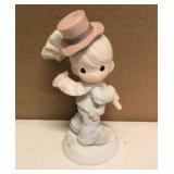 Precious Moments "Soot yourself to a merry chirstmas" item#150096