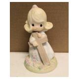 Precious Moments Figurine "I believe in a old rugged cross" item#103632