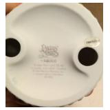 Precious Moments Figurine "Crown him lord of all" item#261602