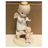 Precious Moments Figurine "the good lord will always uphold us" Item#325325