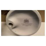 Precious Moments Figurine "Sowing Seeds of Kindness" Item#163856