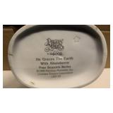 Precious Moments Figurine "The Graces the earth with Abundance Four Seasons Series" Item#129119