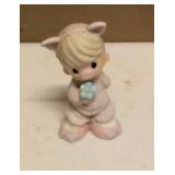 Precious Moments Figurine vintage set of 5 = Item#142662, item#732494, item#456217, item#184055, item#528658