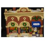 Department 56 Village Vet and Pet Shop Snow Village 1992