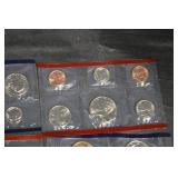 US Coins Collection in 2x2 Flips - Assorted Pennies, Nickels, Dimes & Quarters Lot Of 22