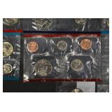 US Coins Collection in 2x2 Flips - Assorted Pennies, Nickels, Dimes & Quarters Lot Of 22