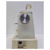 Working SINGER Sewing Machine w/Attachments & Foot Pedal