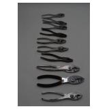 Pliers