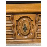 Oak Wood Dresser With Mirror - 6 Drawers & Center Cabinet