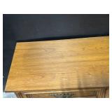 Oak Wood Dresser With Mirror - 6 Drawers & Center Cabinet