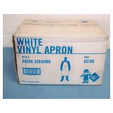 (72 count box) White Vinyl Aprons - NEW IN BOX
