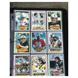 Complete Set of 528 Cards of 1980 Topps Football with Phil Simms Rookie Card that is Graded - PSA NM-MT 8 (114973323)