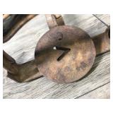 Lot of 7 Hunting Traps