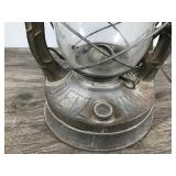 Antique Dietz D-LITE No 2 Kerosene Lantern Oil Lamp New York USA w/Clear Glass