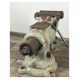 Large 5” Vintage Vise