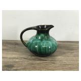 VINTAGE BLUE MOUNTAIN POTTERY BMP Canada Pitcher Ewer Creamer Vase Drip Glaze 4"