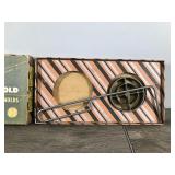 Vintage Griswold Famous Patty Molds in Original Box