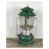 Vintage Coleman Lantern Model 220F - Date: September 1965