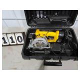 DeWalt 5-3/8" Trim Saw