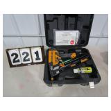 Bostitch Pneumatic 15ga Angled Finish Nailer