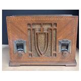 LLR - Vintage Art Deco Style Crosley Table Radio Model: 173 LLR - Vintage Art Deco Style Crosley Table Radio Model: 173