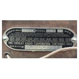 LLR - Vintage Art Deco Style Crosley Table Radio Model: 173 LLR - Vintage Art Deco Style Crosley Table Radio Model: 173