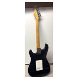 O - Fender Squier II Stratocaster - Black Electric Guitar w/ Case & Cable O - Fender Squier II Stratocaster - Black Electric Guitar w/ Case & Cable