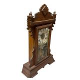 LLR - Wm. L. Gilbert Lake No. 6 Ornate Oak Mantel Clock LLR - Wm. L. Gilbert Lake No. 6 Ornate Oak Mantel Clock