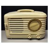 RR - Vintage Emerson 581 Plaskon Radio - 1949 RR - Vintage Emerson 581 Plaskon Radio - 1949