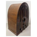 O - Vintage Philco Cathedral Radio O - Vintage Philco Cathedral Radio