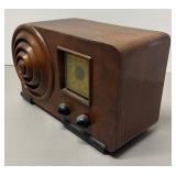 RR - Vintage Emerson AX212 'Bullseye' Moderne Radio with Vintage Walnut Wood Cabinet RR - Vintage Emerson AX212 'Bullseye' Moderne Radio with Vintage Walnut Wood Cabinet