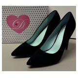 RR - New Black High Heel Pumps - Size 10 RR - New Black High Heel Pumps - Size 10