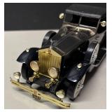 RR - Vintage Rolls-Royce Phantom II Model Car Radio RR - Vintage Rolls-Royce Phantom II Model Car Radio