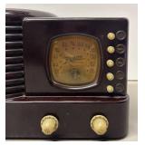 RR - Zenith Beehive Bakelite Art Deco Tube Radio Model: SR312 RR - Zenith Beehive Bakelite Art Deco Tube Radio Model: SR312