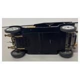 LLR - Vintage Waco Car Motif 5-Transistor Radio LLR - Vintage Waco Car Motif 5-Transistor Radio