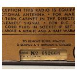 RR - Vintage Majestic Table Radio with Bakelite Cabinet RR - Vintage Majestic Table Radio with Bakelite Cabinet