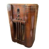 DR - Vintage Philco Floor Radio Model 16 DR - Vintage Philco Floor Radio Model 16