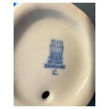 DR - Vintage Porcelain Bird Figurine - Hungary Mark DR - Vintage Porcelain Bird Figurine - Hungary Mark