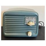 BR - Silvertone Vintage Radio BR - Silvertone Vintage Radio